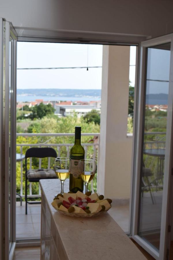 Apartments Marta Kaštel Novi Exteriér fotografie