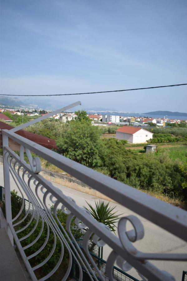 Apartments Marta Kaštel Novi Exteriér fotografie